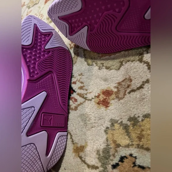 Puma gold chain sneaker - Picture 3 of 7